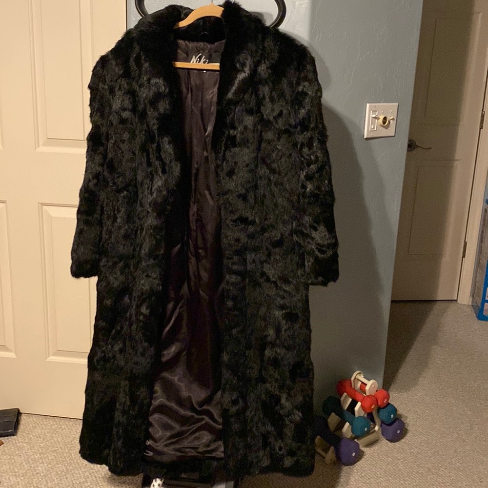 Fully lined rabbit fur coat from the 80s